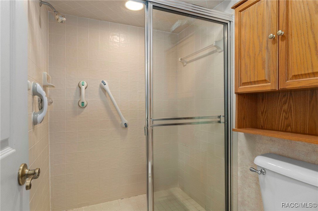 Inverness, Florida, 34450, United States, 2 Bedrooms Bedrooms, ,3 BathroomsBathrooms,Residential,For Sale,2005210