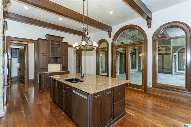 Calera, Alabama, 35040, United States, 5 Bedrooms Bedrooms, ,6 BathroomsBathrooms,Residential,For Sale,2006341