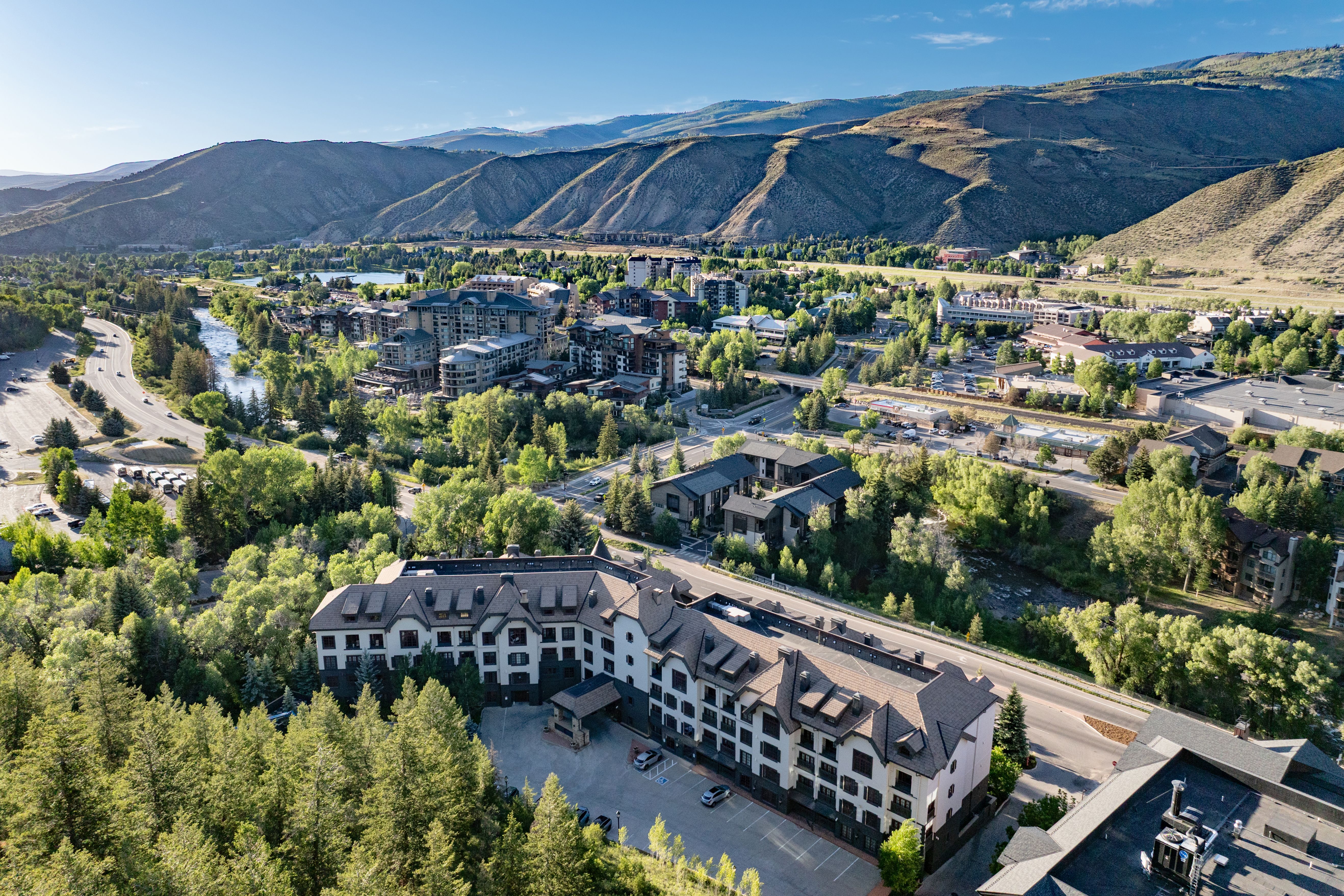  Nestled at the Entrance of Beaver Creek Ski Resort - 物件實景