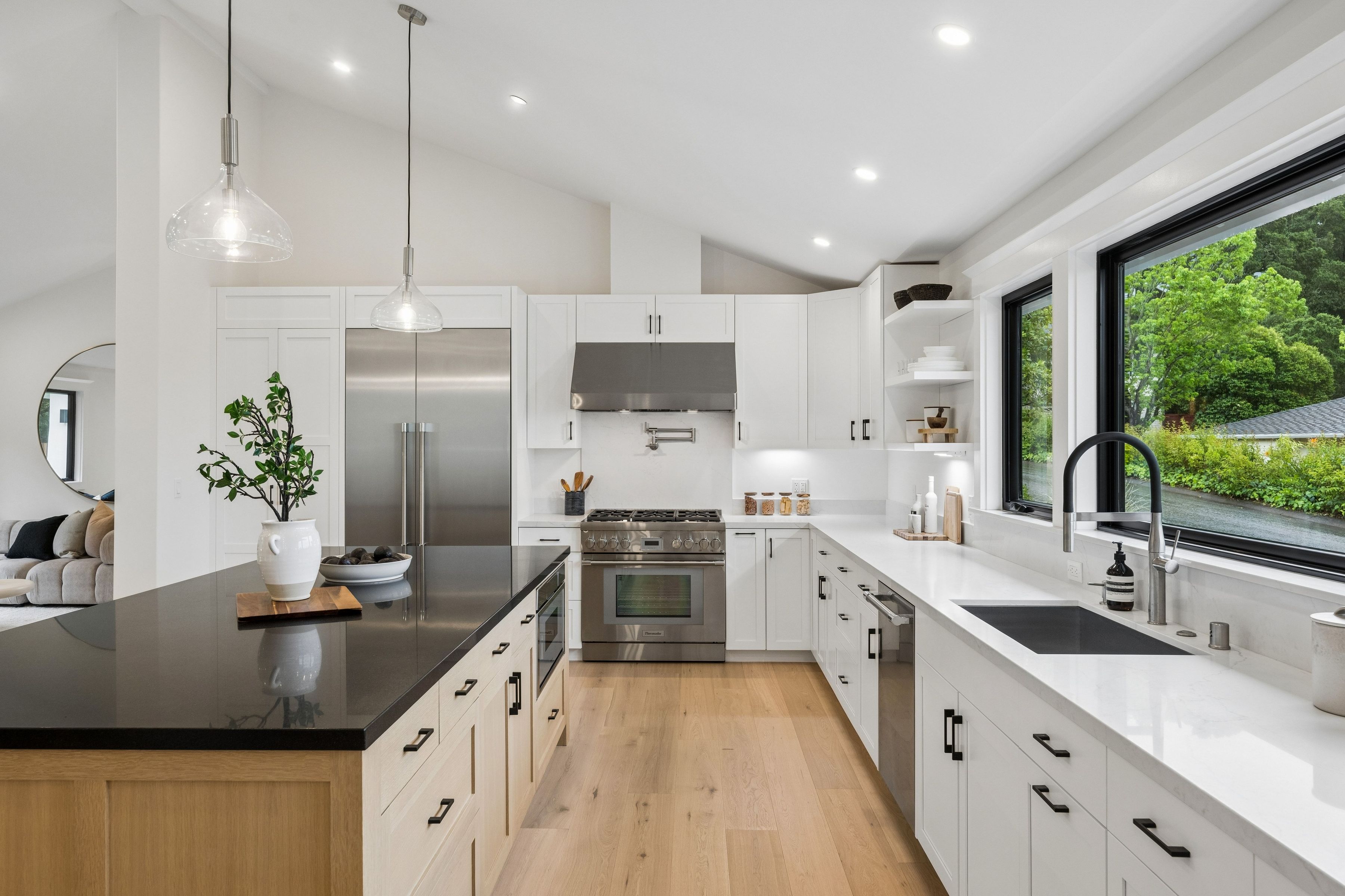  Spectacular Newly Developed Home - 物件實景