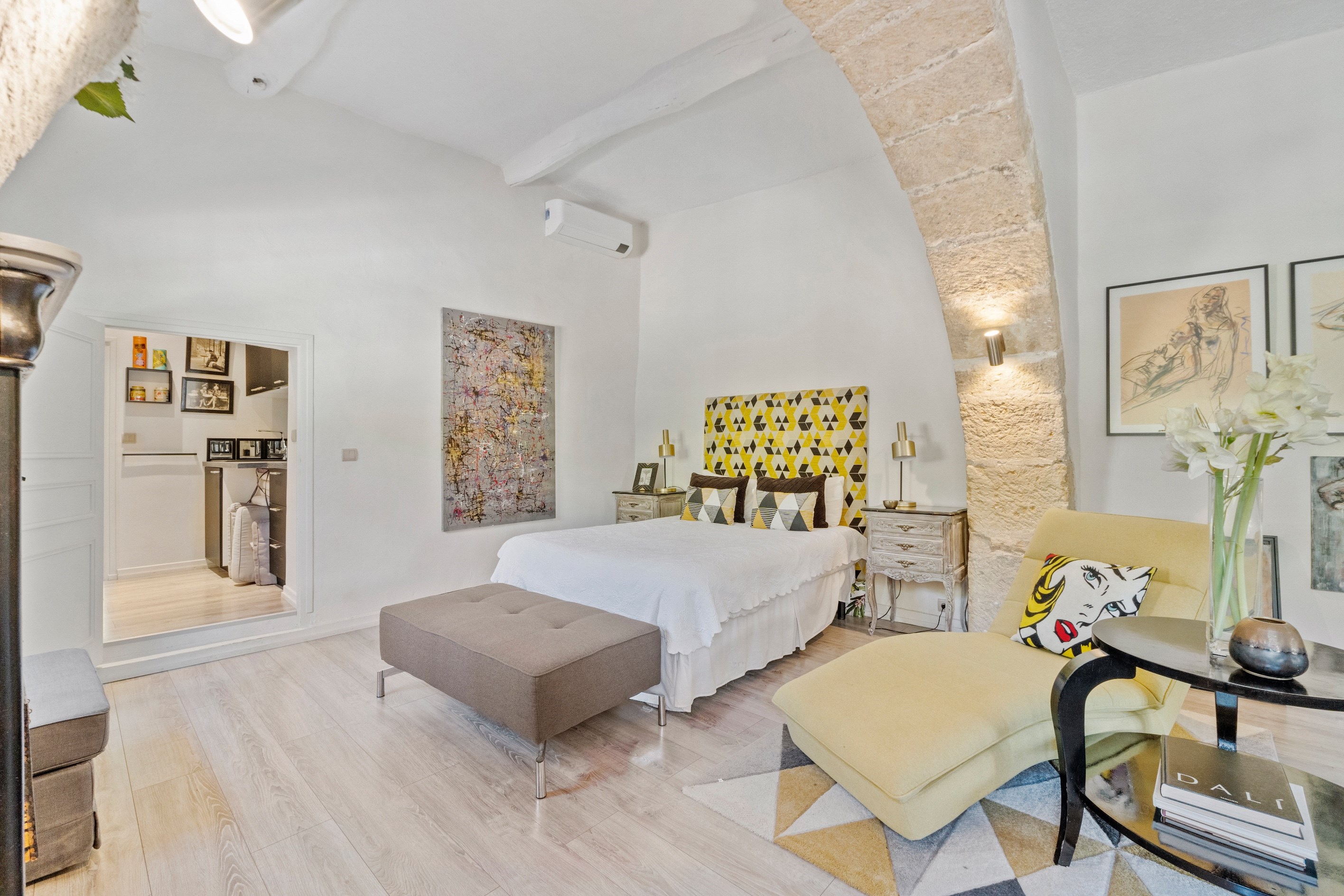  Exceptional stone bastide in Biot with pool and sea views - 物件實景