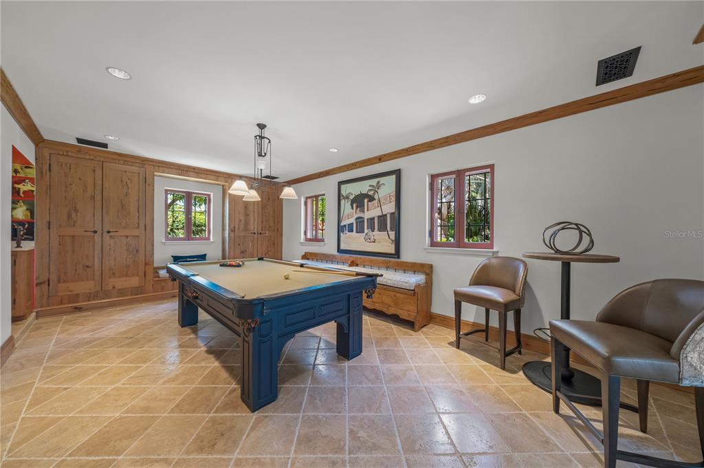 Sarasota, Florida, 34236, United States, 5 Bedrooms Bedrooms, ,7 BathroomsBathrooms,Residential,For Sale,1913430