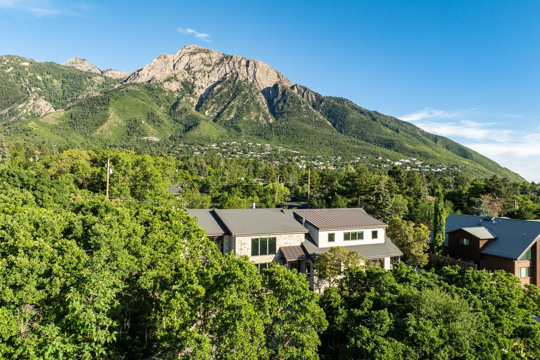  A Private Olympus Cove Retreat Beneath Mount Olympus - 物件實景