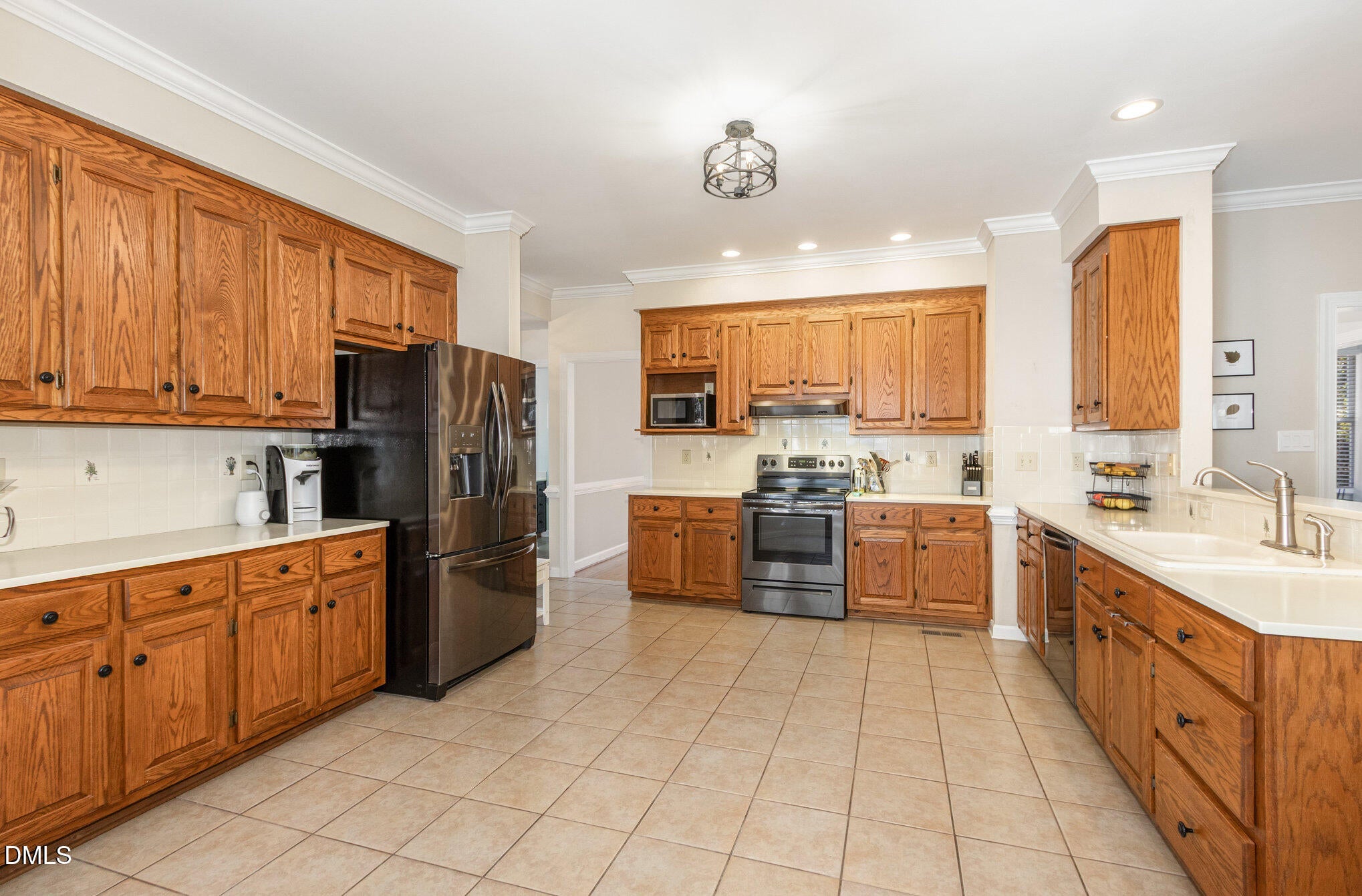 Hillsborough, North Carolina, 27278, United States, 4 Bedrooms Bedrooms, ,3 BathroomsBathrooms,Residential,For Sale,1988246