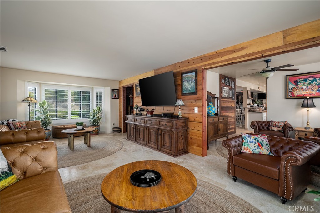 Hemet, California, 92544, United States, 4 Bedrooms Bedrooms, ,2 BathroomsBathrooms,Residential,For Sale,1875169