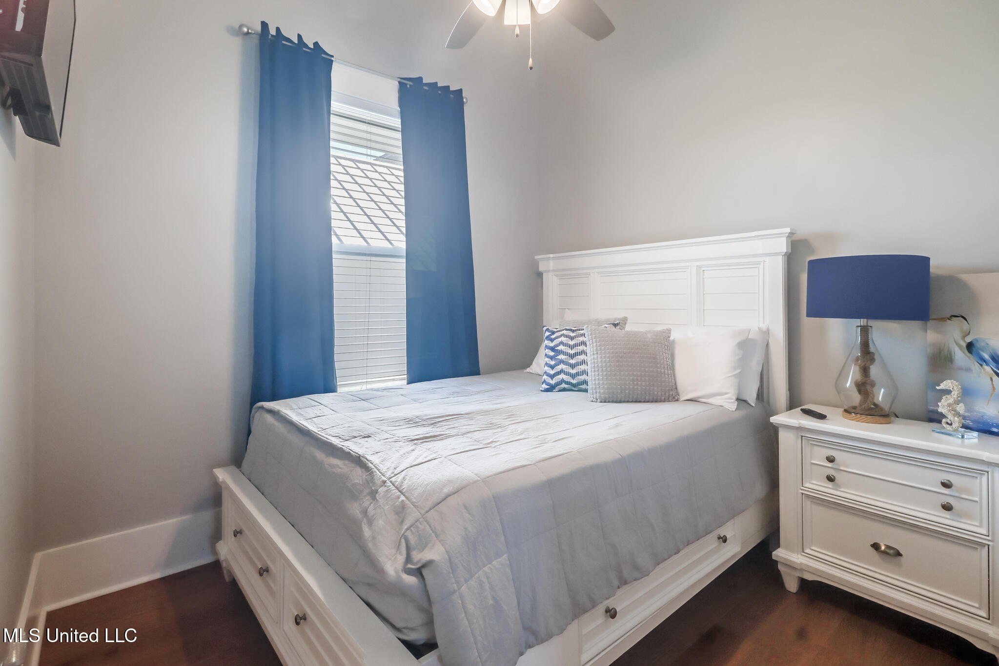 Gulfport, Mississippi, 39501, United States, 5 Bedrooms Bedrooms, ,4 BathroomsBathrooms,Residential,For Sale,1983145