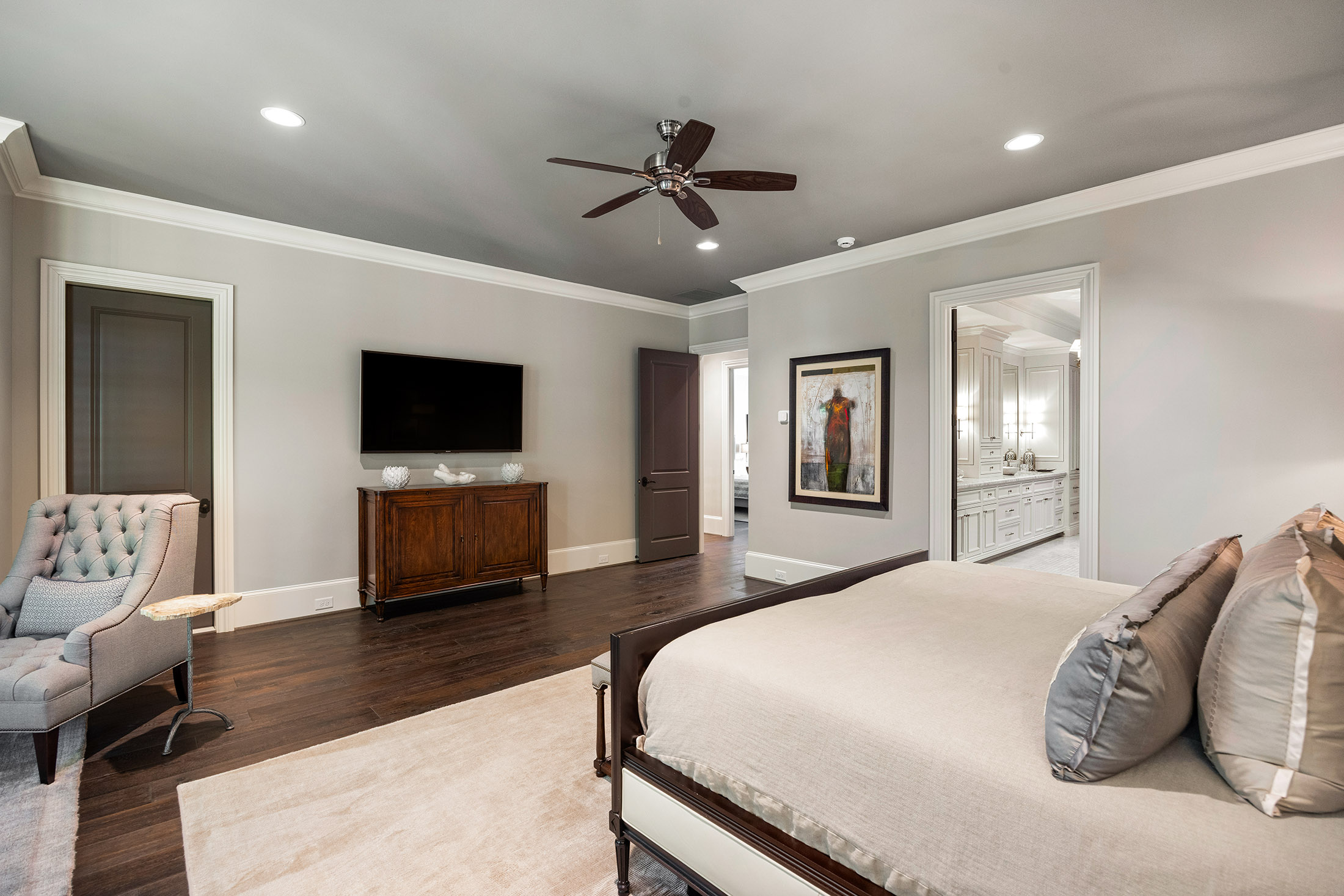  Buckhead Estate Pairs Architectural Presence with Richly Layered Interiors - 物件實景