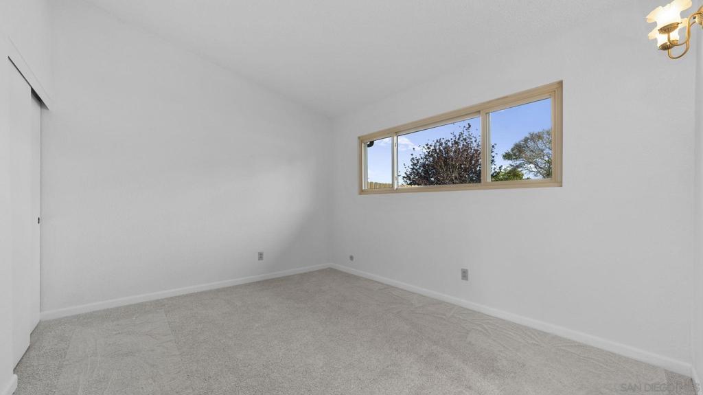 Vista, California, 92083, United States, 3 Bedrooms Bedrooms, ,2 BathroomsBathrooms,Residential,For Sale,2048591