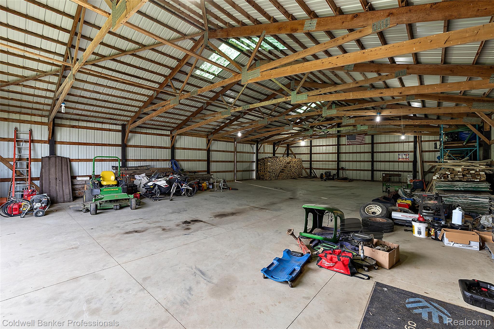 Lapeer, Michigan, 48446, United States, 3 Bedrooms Bedrooms, ,3 BathroomsBathrooms,Residential,For Sale,1907638