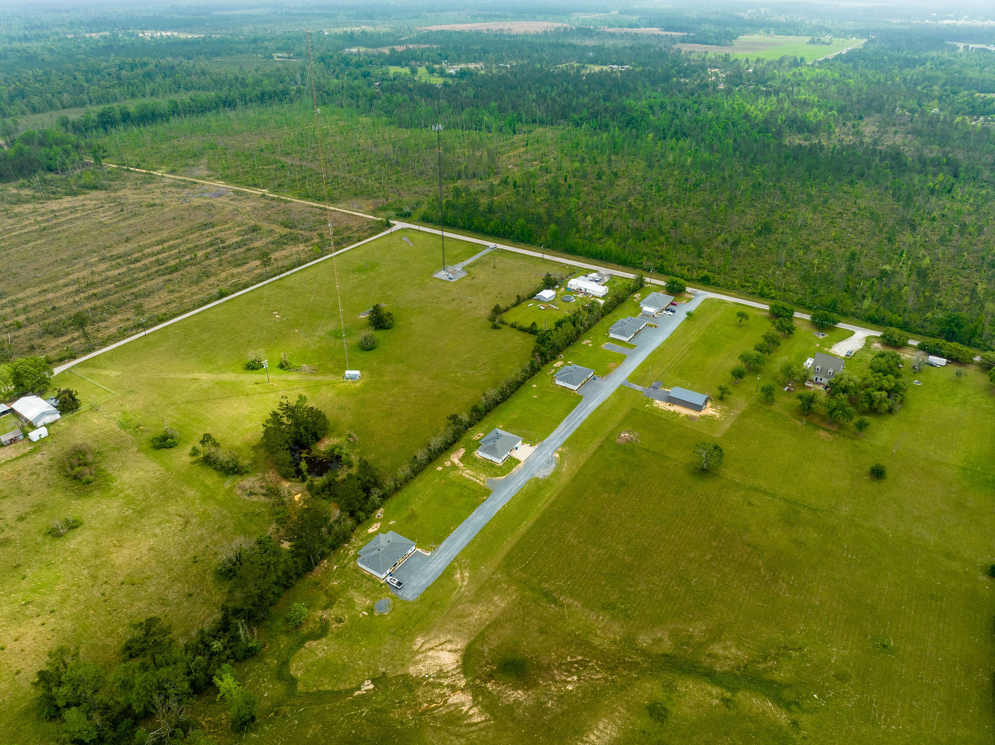 Longville, Louisiana, 70652, United States, 21 Bedrooms Bedrooms, ,16 BathroomsBathrooms,Residential,For Sale,1980449