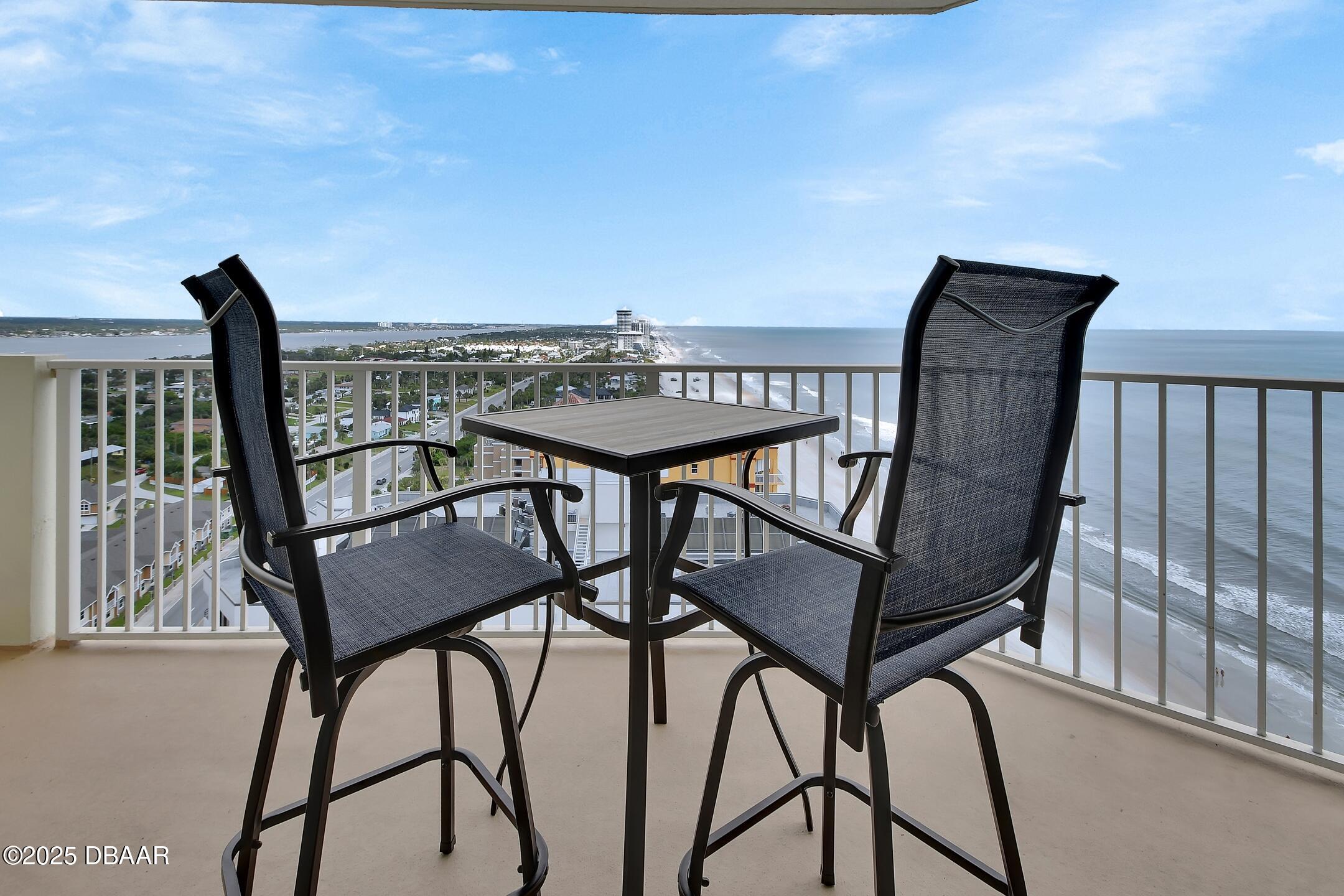 Daytona Beach, Florida, 32118, United States, 2 Bedrooms Bedrooms, ,2 BathroomsBathrooms,Residential,For Sale,1906573