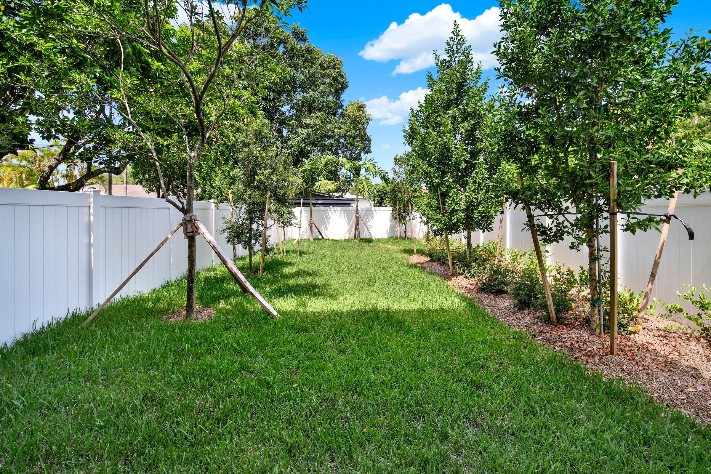  2889 Southwest 35th Avenue, Miami, FL 33133 - 物件實景