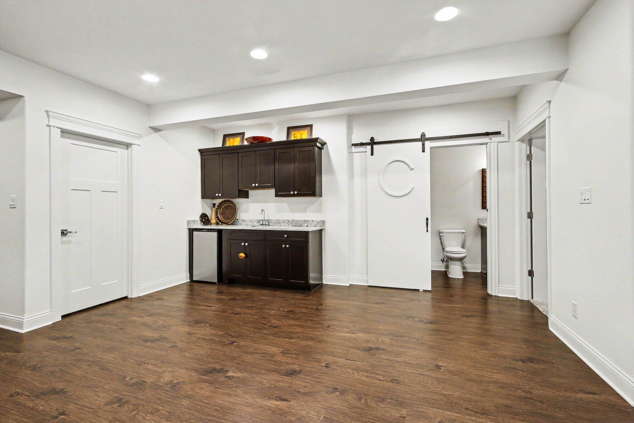 Schererville, Indiana, 46375, United States, 4 Bedrooms Bedrooms, ,4 BathroomsBathrooms,Residential,For Sale,2048317