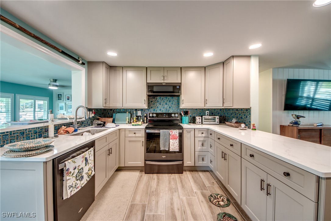 St James City, Florida, 33956, United States, 2 Bedrooms Bedrooms, ,2 BathroomsBathrooms,Residential,For Sale,1920823