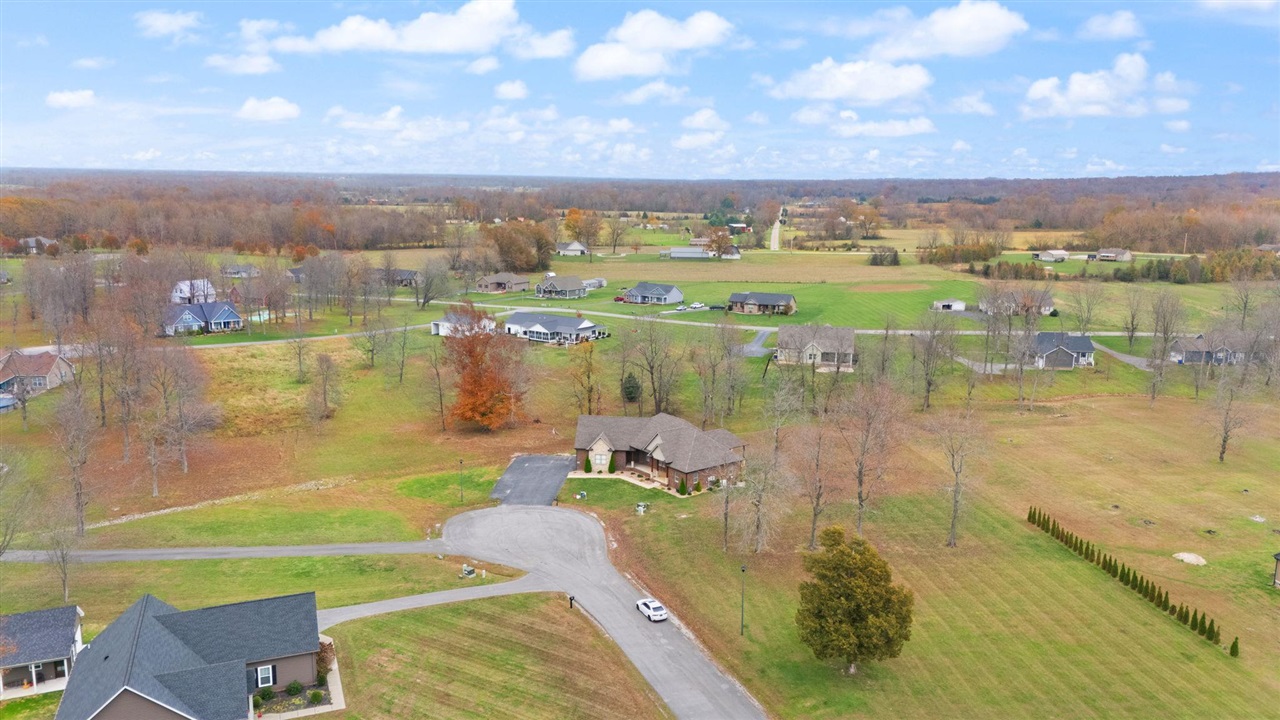 Smiths Grove, Kentucky, 42171, United States, 4 Bedrooms Bedrooms, ,3 BathroomsBathrooms,Residential,For Sale,1901805