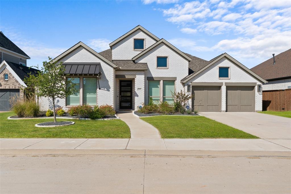 Midlothian, Texas, 76065, United States, 4 Bedrooms Bedrooms, ,5 BathroomsBathrooms,Residential,For Sale,2048085