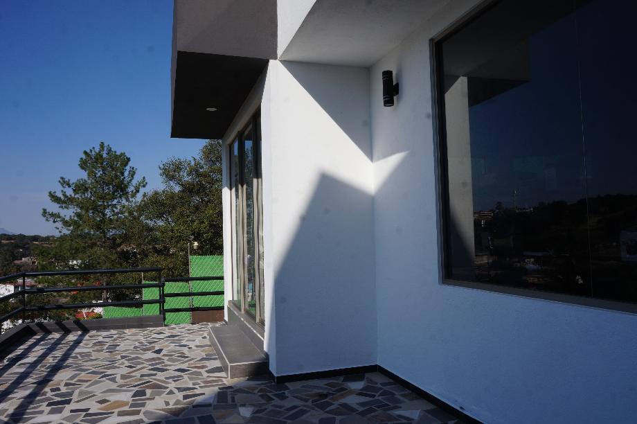 Atizapán de Zaragoza, Estado de méxico, 52938, Mexico, 4 Bedrooms Bedrooms, ,3 BathroomsBathrooms,Residential,For Sale,1985141