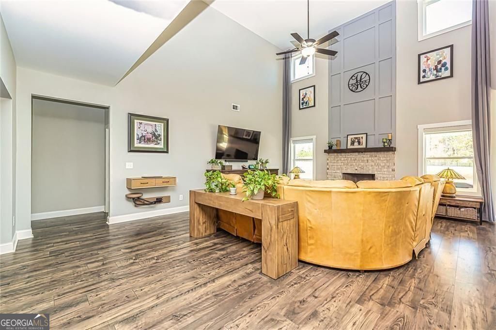 Williamson, Georgia, 30292, United States, 4 Bedrooms Bedrooms, ,4 BathroomsBathrooms,Residential,For Sale,1858935