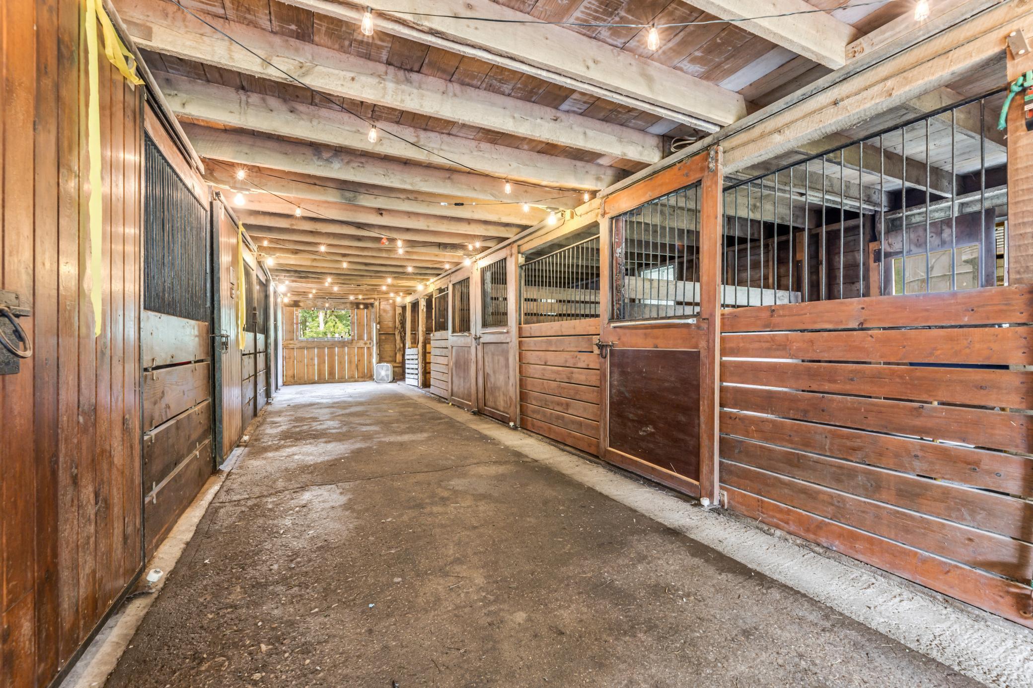 Winona, Minnesota, 55987, United States, 5 Bedrooms Bedrooms, ,2 BathroomsBathrooms,Residential,For Sale,2005788