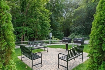 Chelmsford, Massachusetts, 01824, United States, 2 Bedrooms Bedrooms, ,2 BathroomsBathrooms,Residential,For Sale,1943275