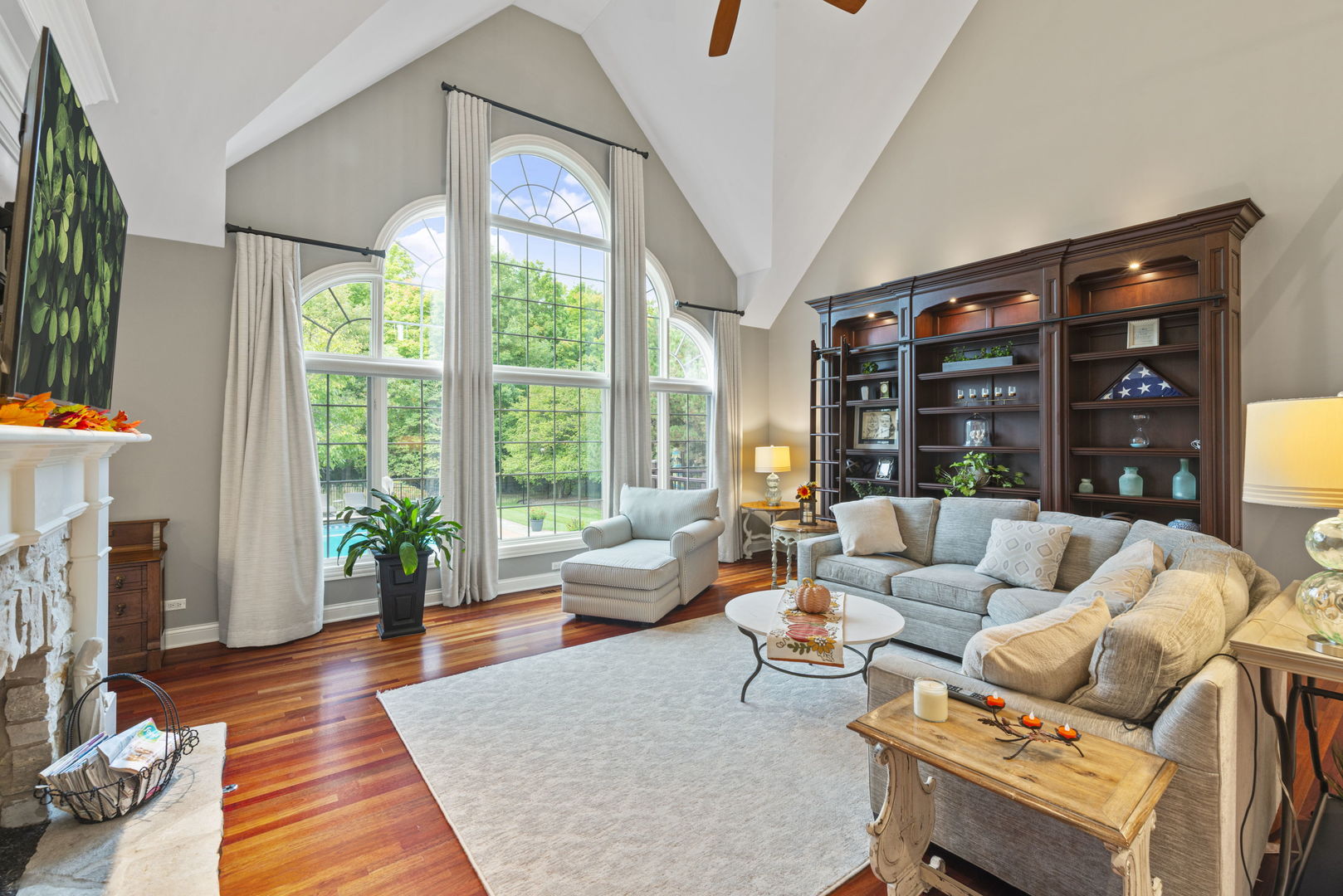 Batavia, Illinois, 60510, United States, 4 Bedrooms Bedrooms, ,6 BathroomsBathrooms,Residential,For Sale,1988116