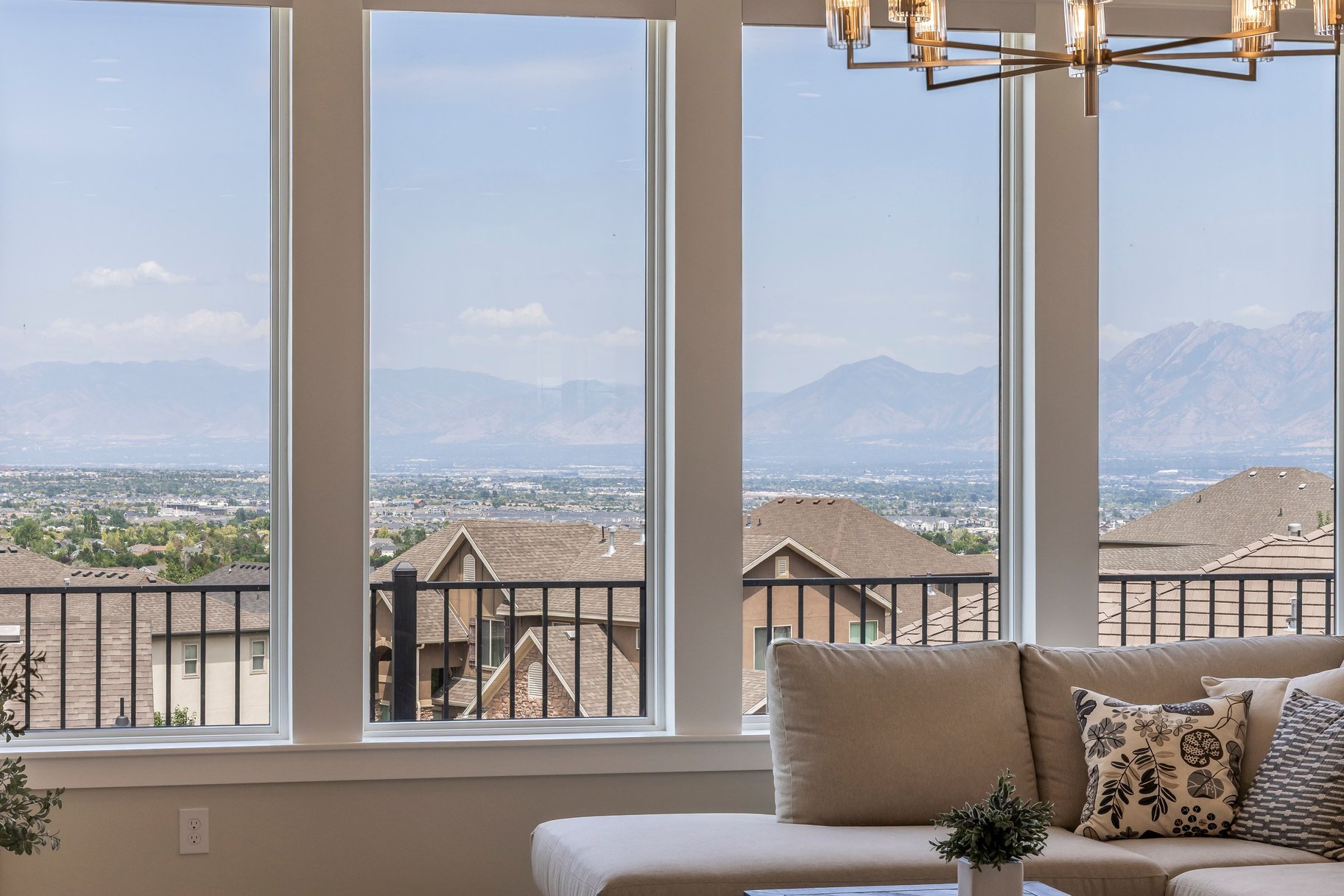  where  exceptional design meets elevated living - 物件實景