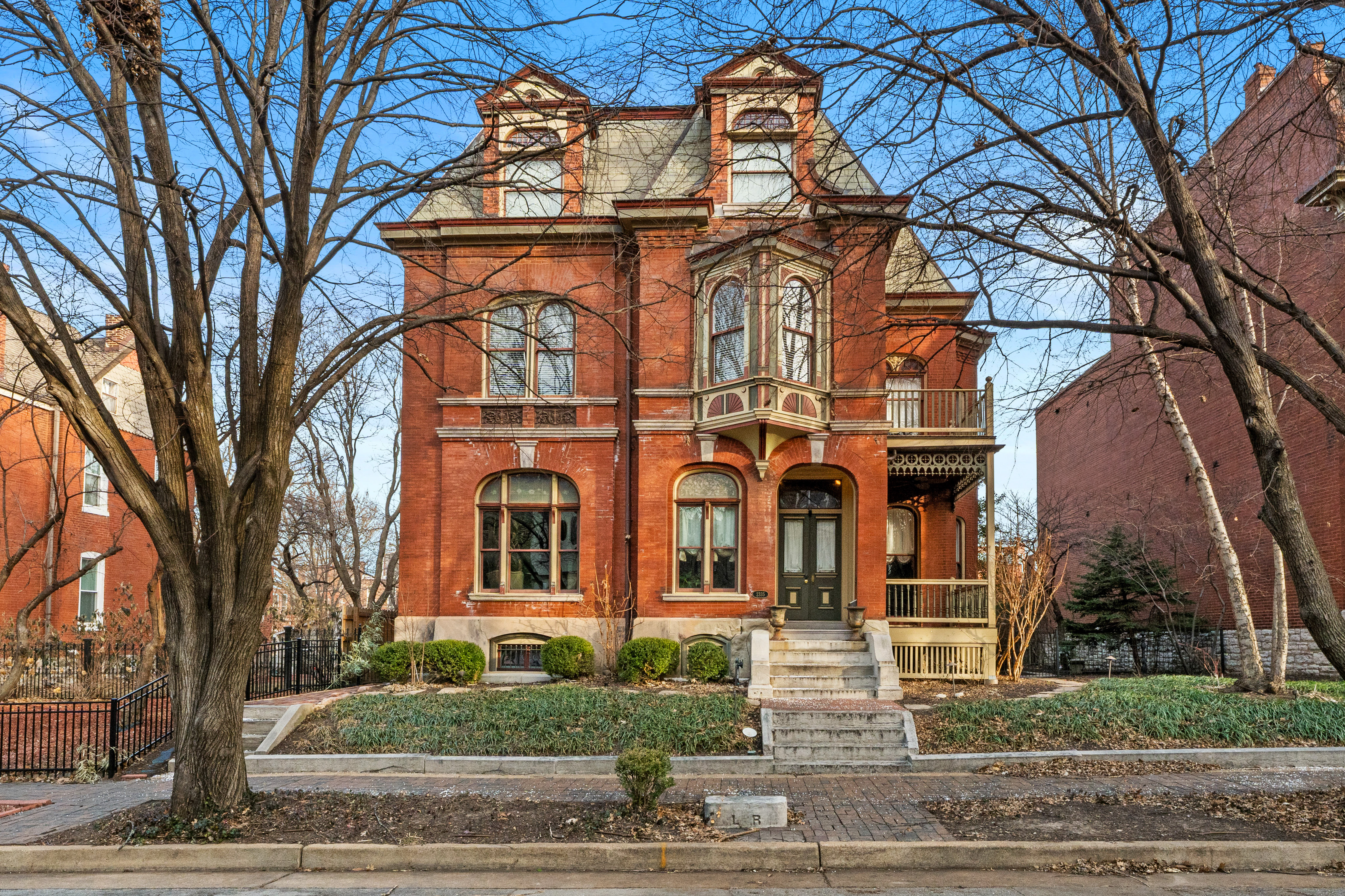  Historic Lafayette Square Victorian Manse with Carriage House - 物件實景