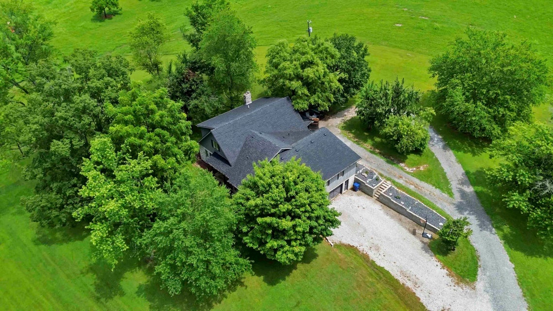 Somerset, Kentucky, 42503, United States, 4 Bedrooms Bedrooms, ,3 BathroomsBathrooms,Residential,For Sale,1938431
