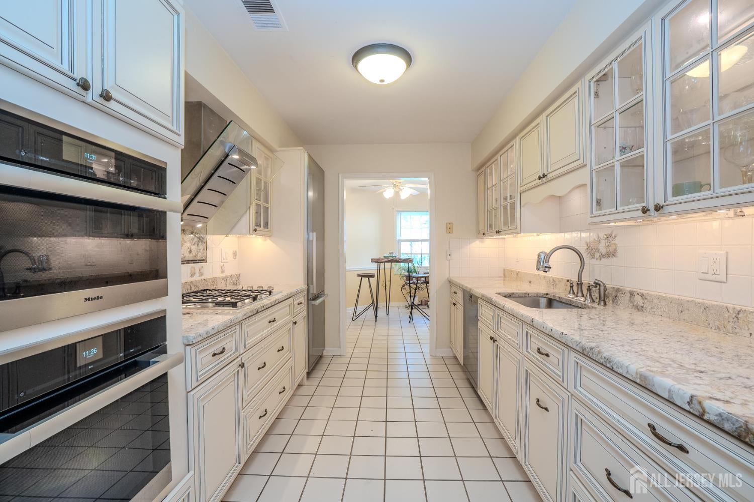 South Brunswick, New Jersey, 08824, United States, 3 Bedrooms Bedrooms, ,3 BathroomsBathrooms,Residential,For Sale,1980206