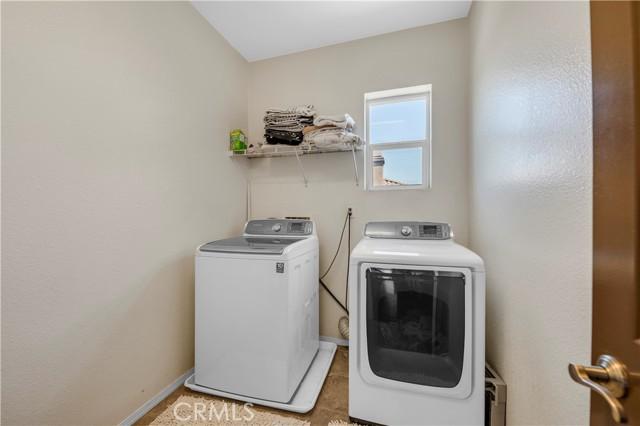 HEMET, California, 92545, United States, 4 Bedrooms Bedrooms, ,3 BathroomsBathrooms,Residential,For Sale,1826972