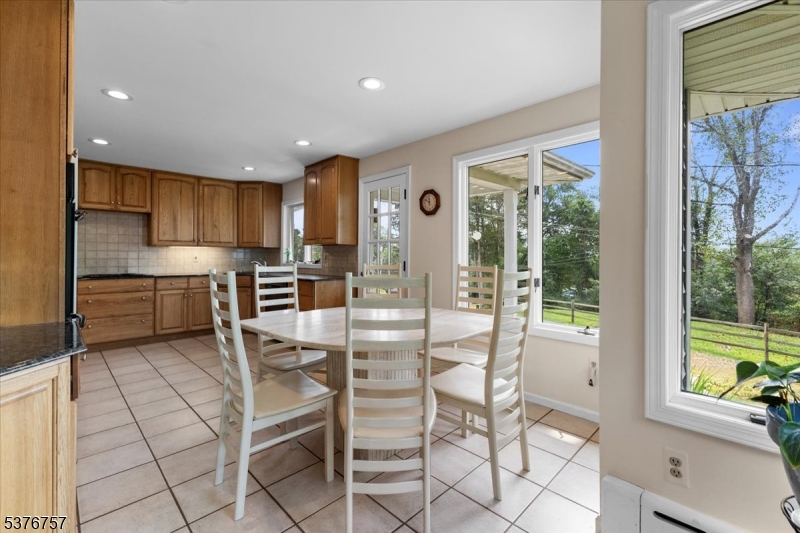 Chester Twp., New Jersey, 07836, United States, 4 Bedrooms Bedrooms, ,4 BathroomsBathrooms,Residential,For Sale,1917554