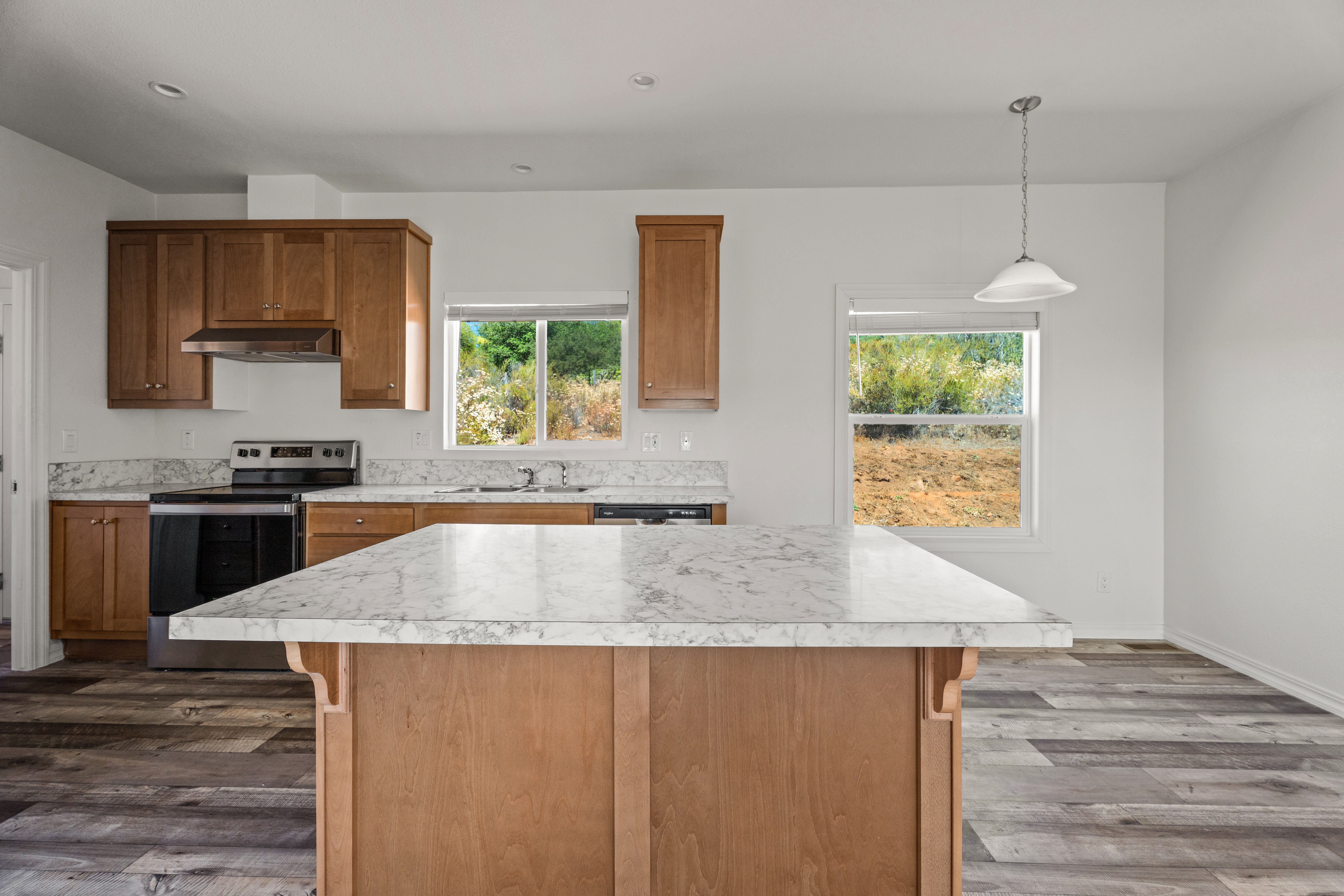  22815 Illahee Drive, Alpine, CA 91901 - 物件實景