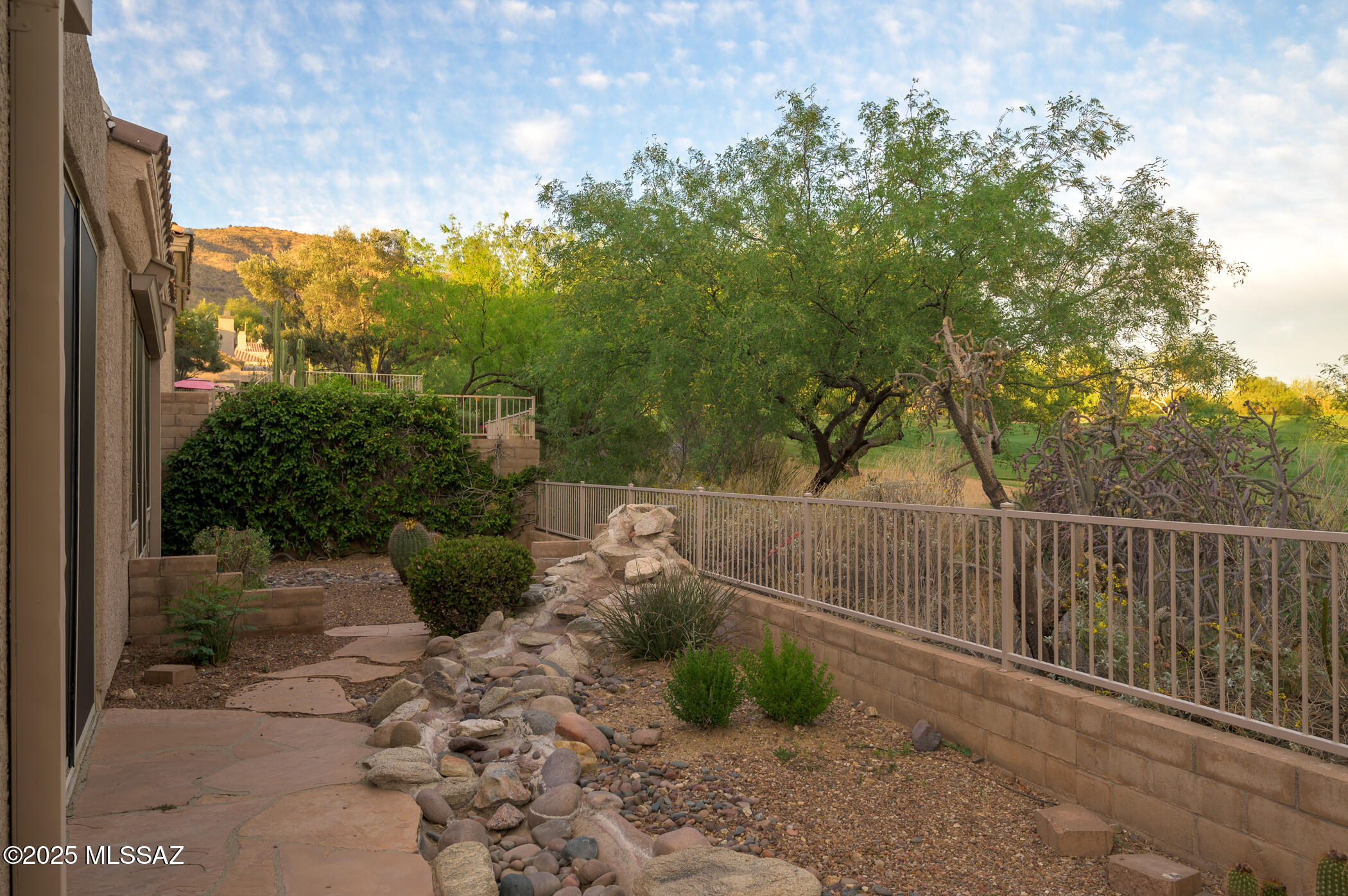 Tucson, Arizona, 85749, United States, 3 Bedrooms Bedrooms, ,3 BathroomsBathrooms,Residential,For Sale,1794562