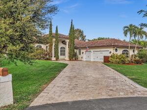 Plantation, Florida, 33325, United States, 5 Bedrooms Bedrooms, ,4 BathroomsBathrooms,Residential,For Sale,2005457