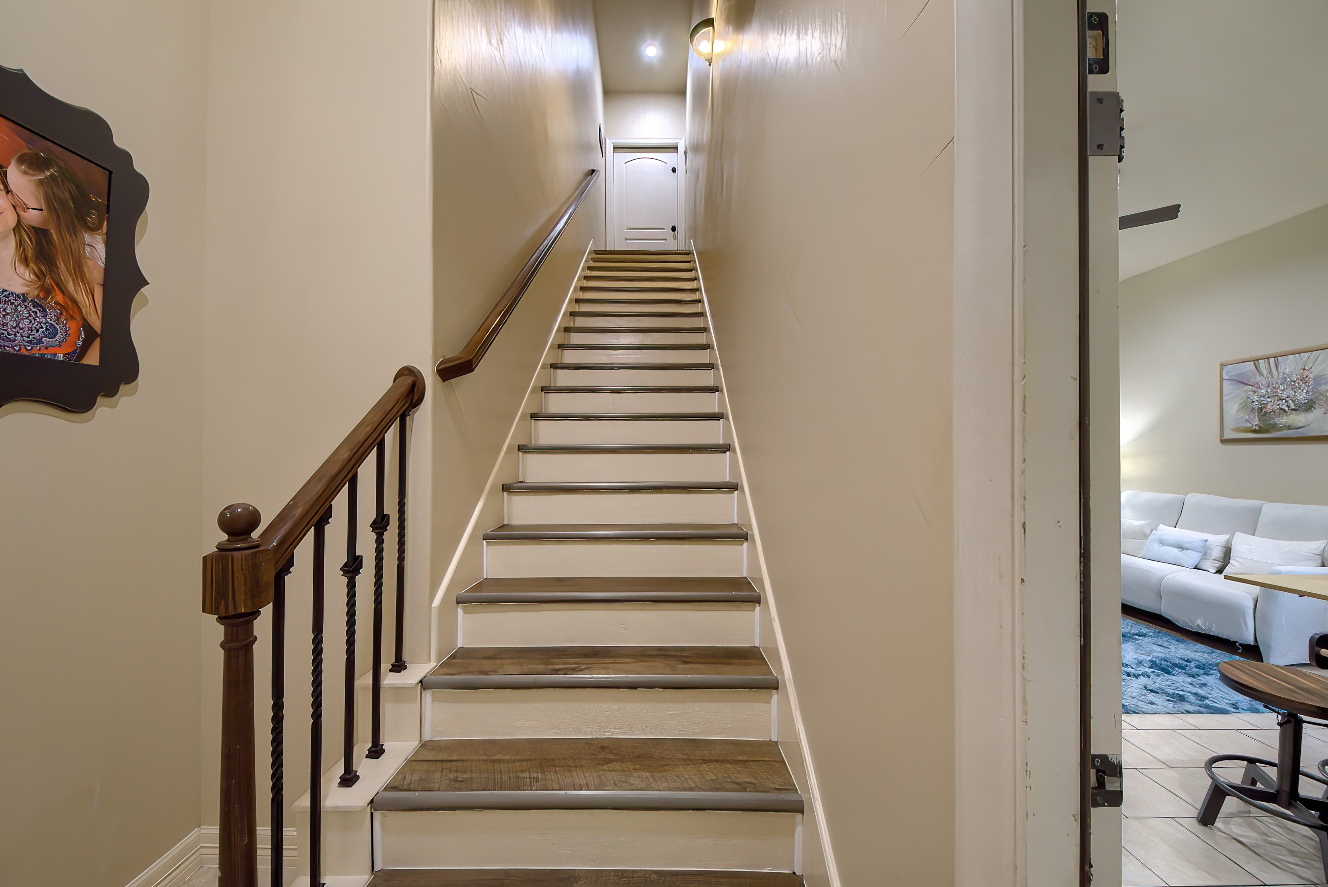 Seguin, Texas, 78155, United States, 7 Bedrooms Bedrooms, ,7 BathroomsBathrooms,Residential,For Sale,1994199