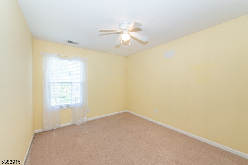 Washington Boro, New Jersey, 07882, United States, 4 Bedrooms Bedrooms, ,3 BathroomsBathrooms,Residential,For Sale,1947065