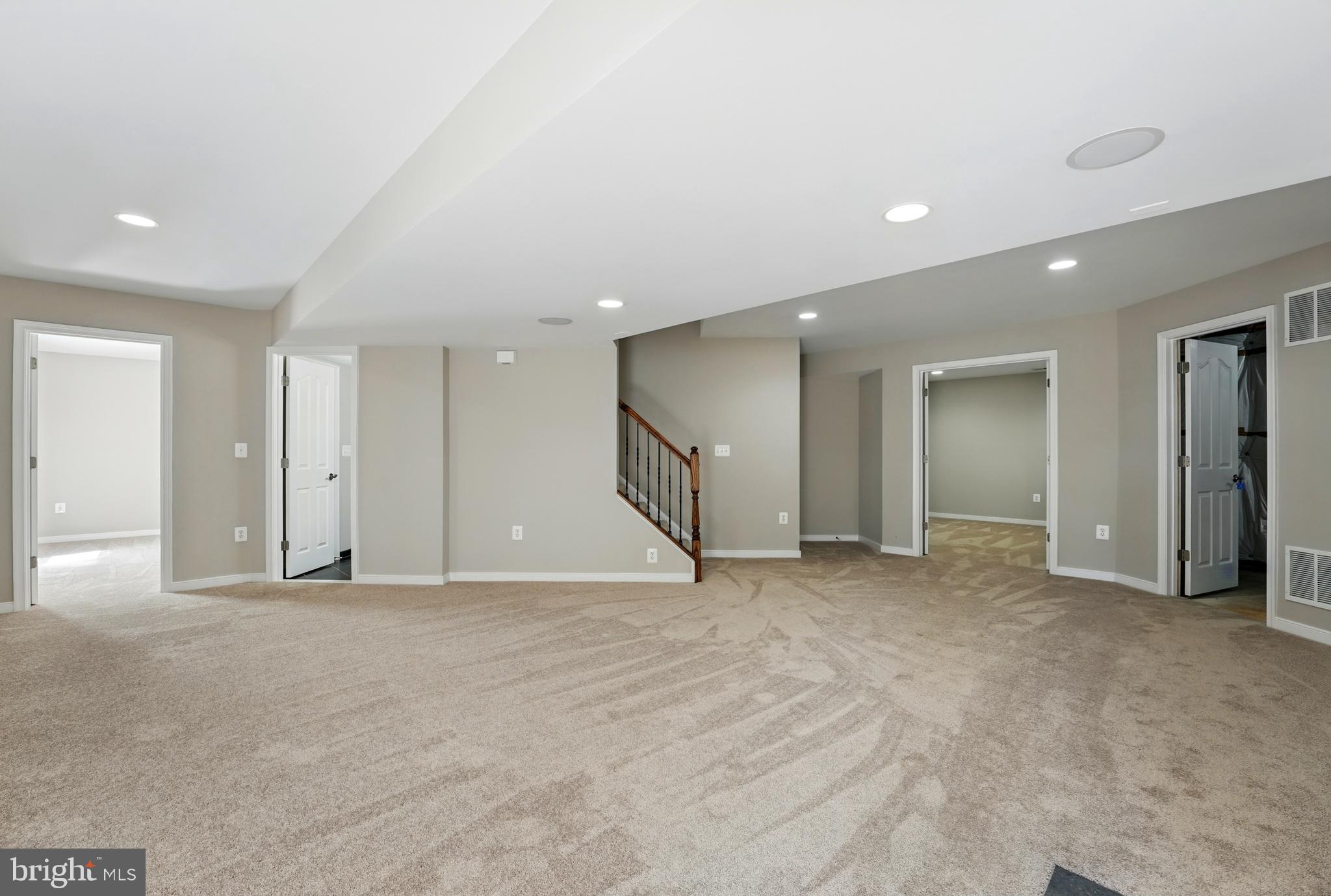 Culpeper, Virginia, 22701, United States, 5 Bedrooms Bedrooms, ,5 BathroomsBathrooms,Residential,For Sale,1841439