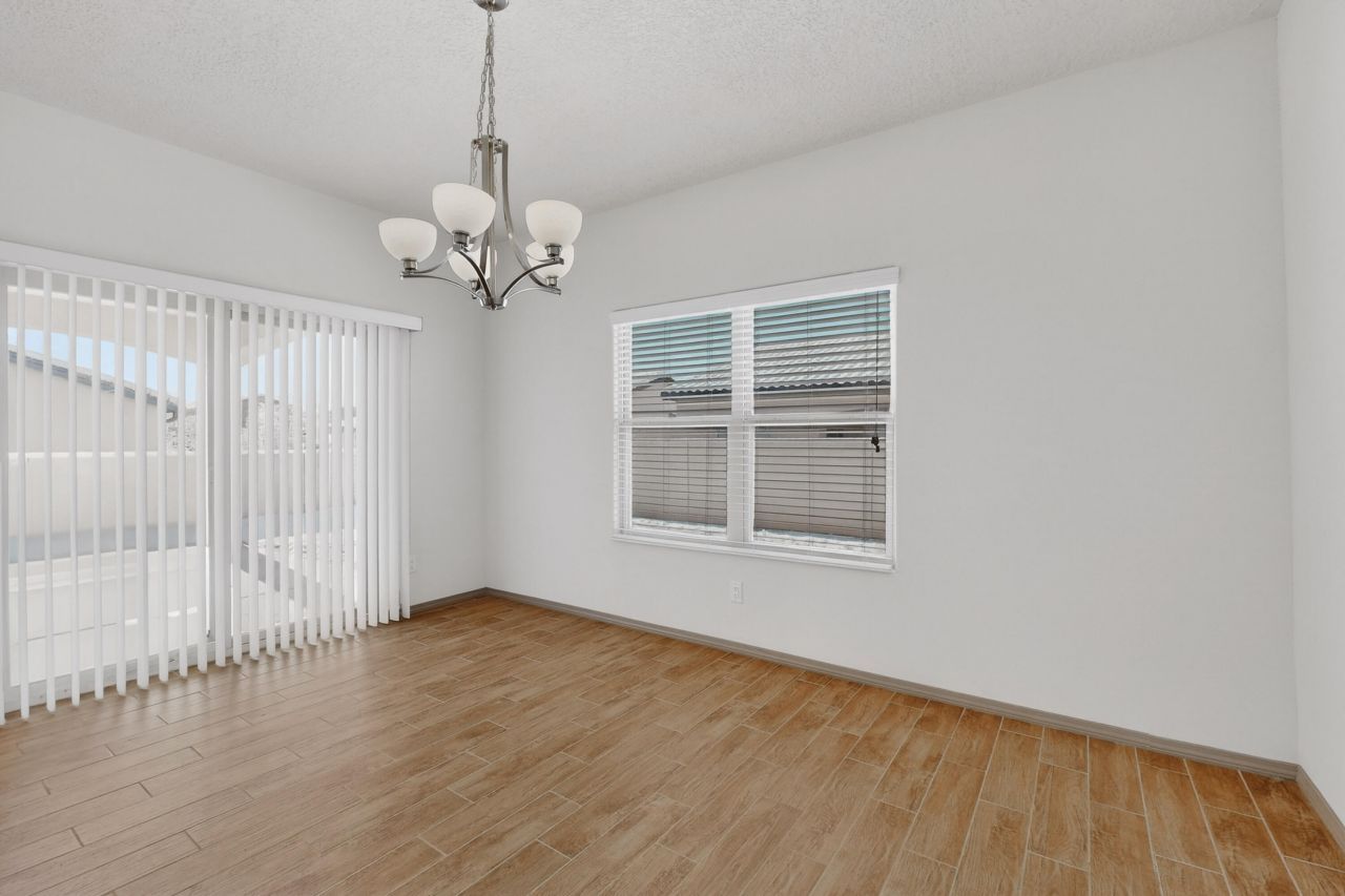 Rio Rancho, New Mexico, 87144, United States, 5 Bedrooms Bedrooms, ,3 BathroomsBathrooms,Residential,For Sale,2003213