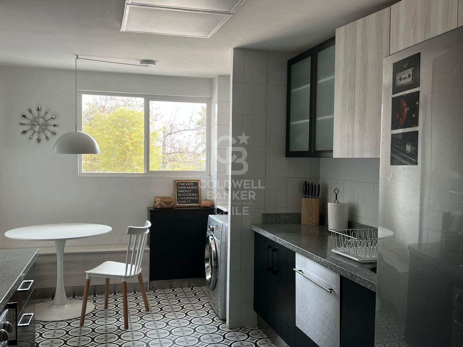 Vitacura, Chile, 4 Bedrooms Bedrooms, ,4 BathroomsBathrooms,Residential,For Sale,1967686