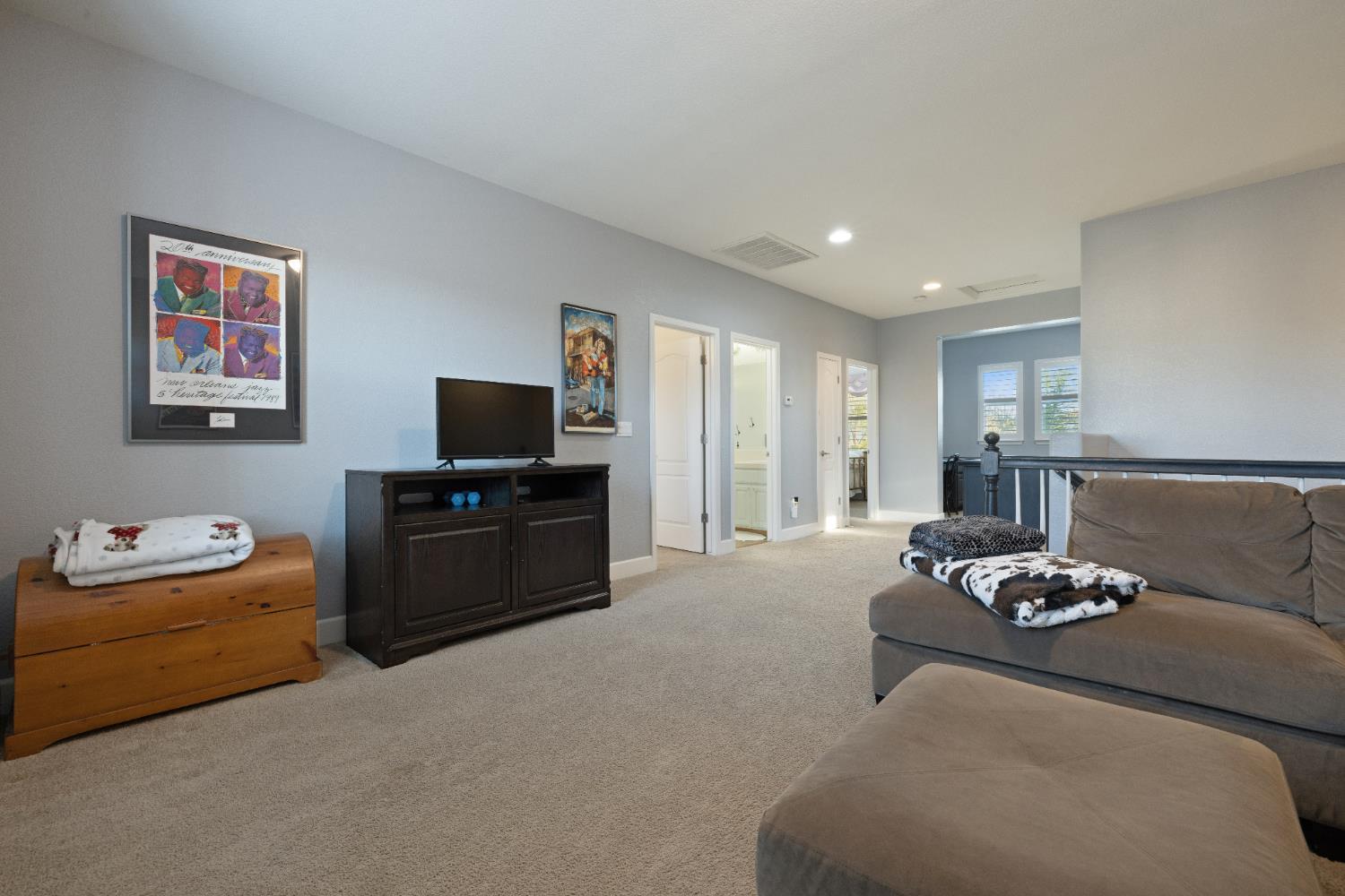 Oakdale, California, 95361, United States, 4 Bedrooms Bedrooms, ,4 BathroomsBathrooms,Residential,For Sale,2011319