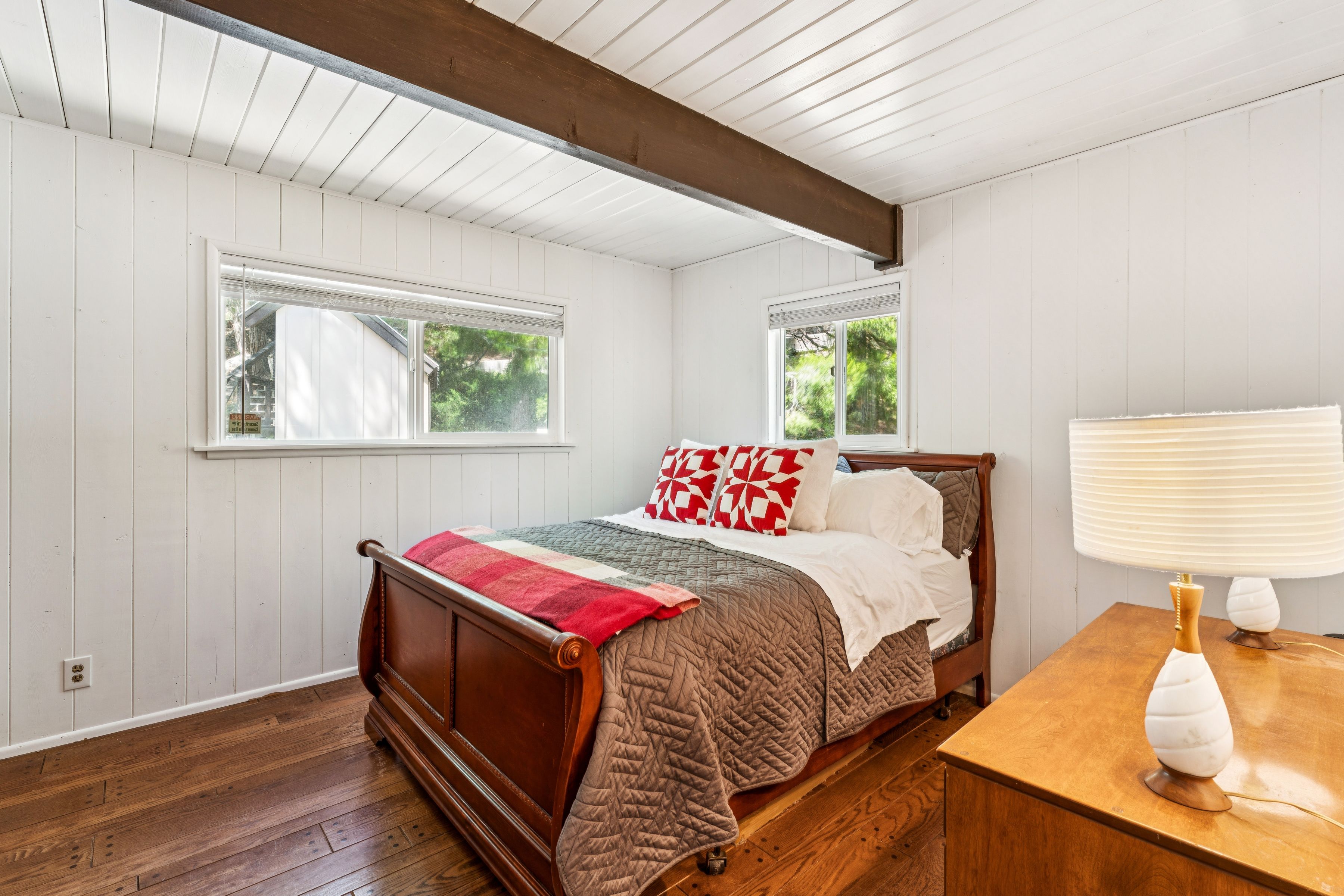  686 Grass Valley Road, Lake Arrowhead, CA 92352 - 物件實景