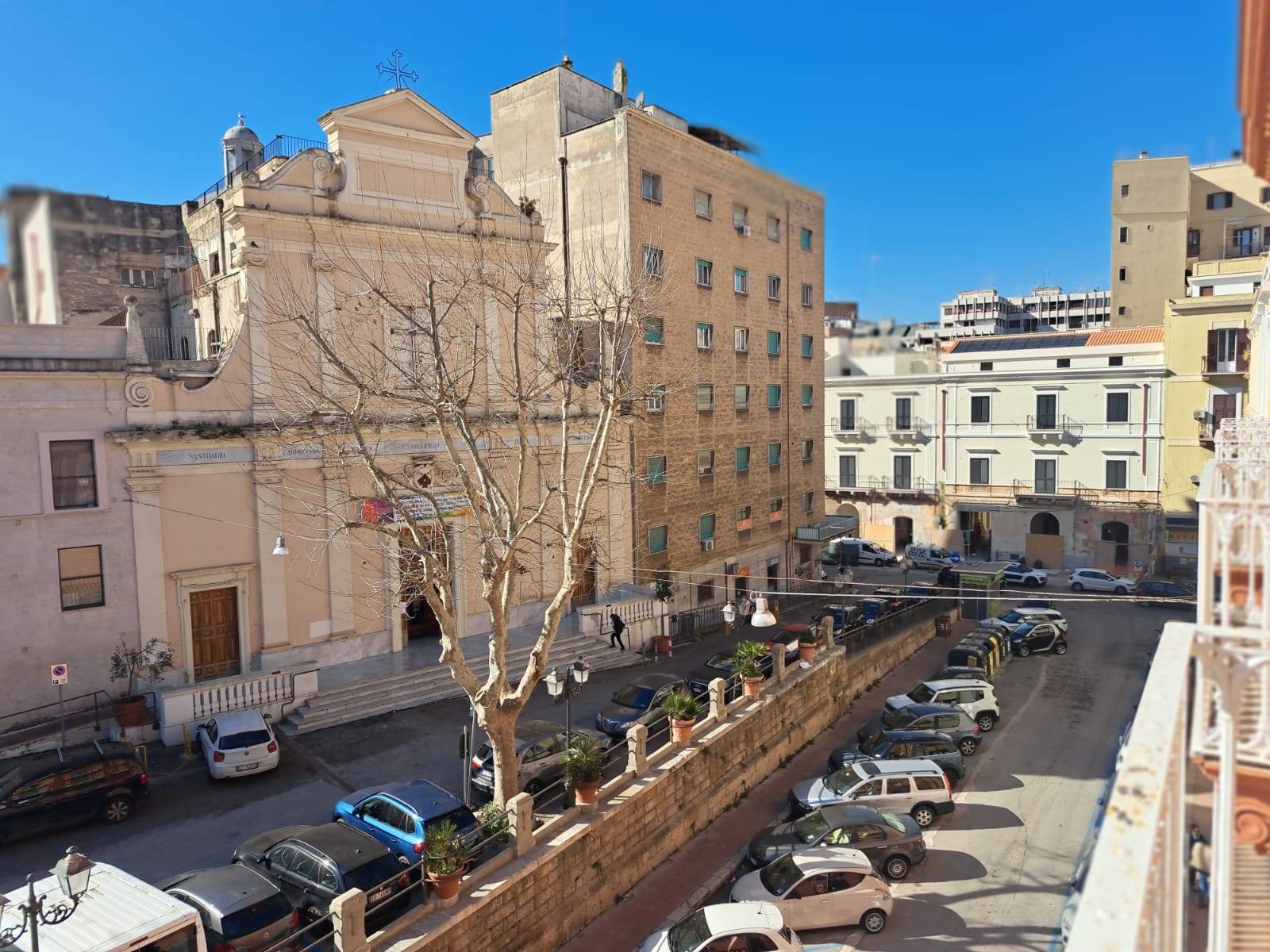 Via SS. Annunziata, Taranto, Taranto, 74100, IT, 16 Bedrooms Bedrooms, ,3 BathroomsBathrooms,Residential,For Sale,Via SS. Annunziata,1627262