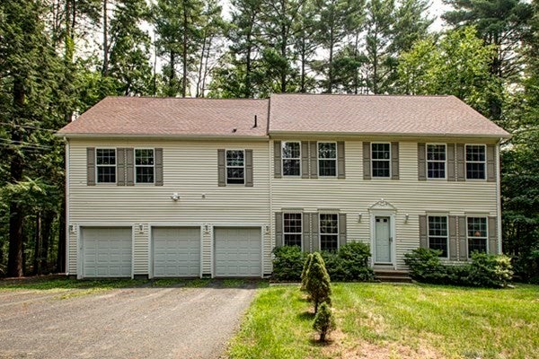 Northampton, Massachusetts, 01062, United States, 3 Bedrooms Bedrooms, ,3 BathroomsBathrooms,Residential,For Sale,1848678