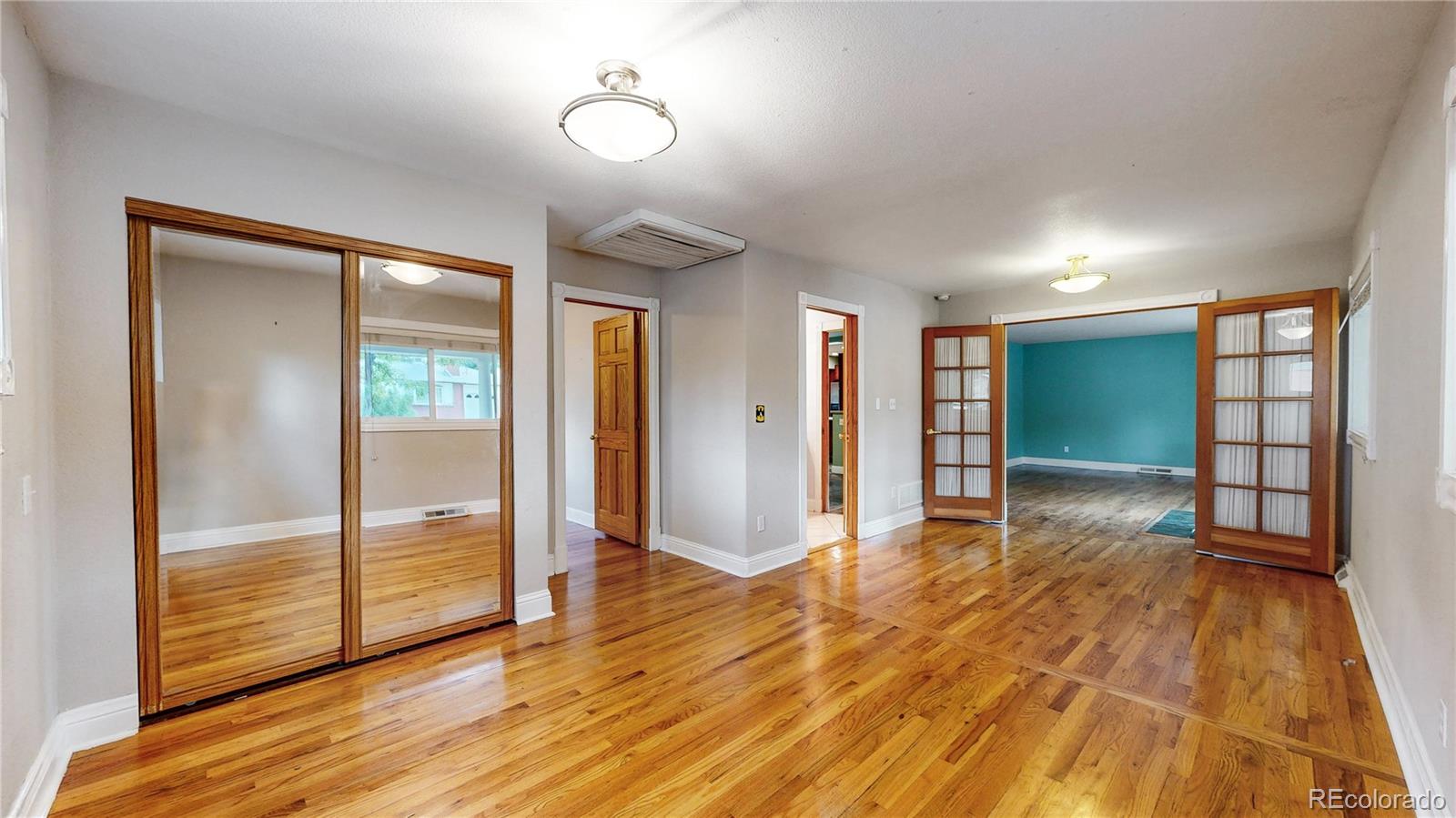 Lakewood, Colorado, 80228, United States, 5 Bedrooms Bedrooms, ,1 BathroomBathrooms,Residential,For Sale,1949485