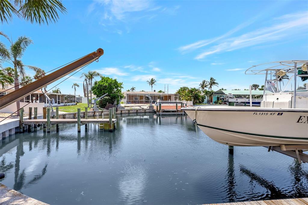 Bradenton, Florida, 34210, United States, 3 Bedrooms Bedrooms, ,3 BathroomsBathrooms,Residential,For Sale,1895487