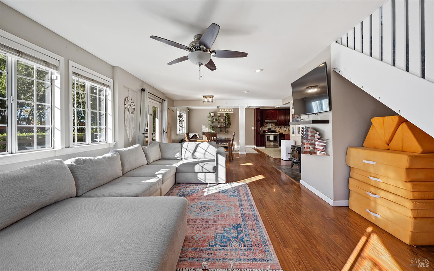 Santa Rosa, California, 95403, United States, 3 Bedrooms Bedrooms, ,3 BathroomsBathrooms,Residential,For Sale,1982192