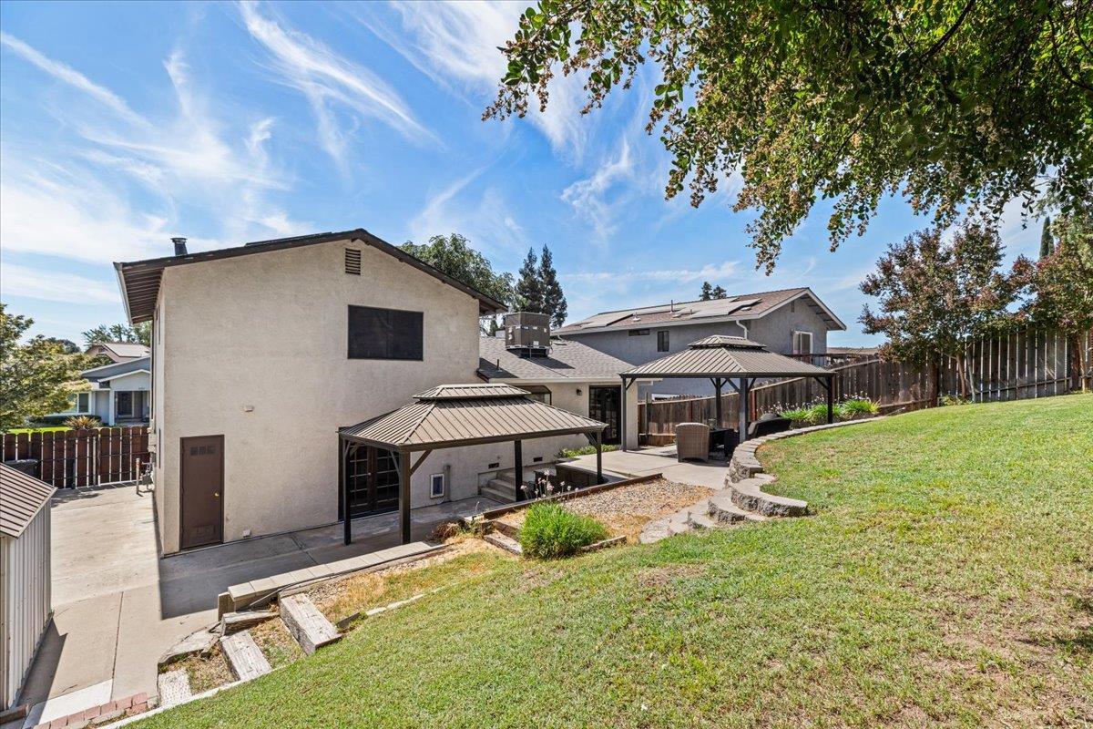 Oakdale, California, 95361, United States, 3 Bedrooms Bedrooms, ,3 BathroomsBathrooms,Residential,For Sale,1923997