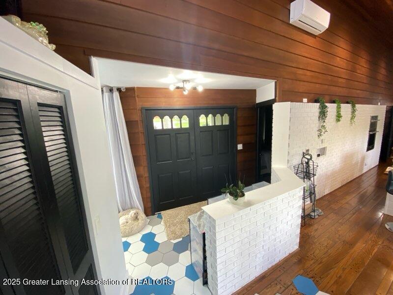 Eagle, Michigan, 48822, United States, 4 Bedrooms Bedrooms, ,4 BathroomsBathrooms,Residential,For Sale,1807523