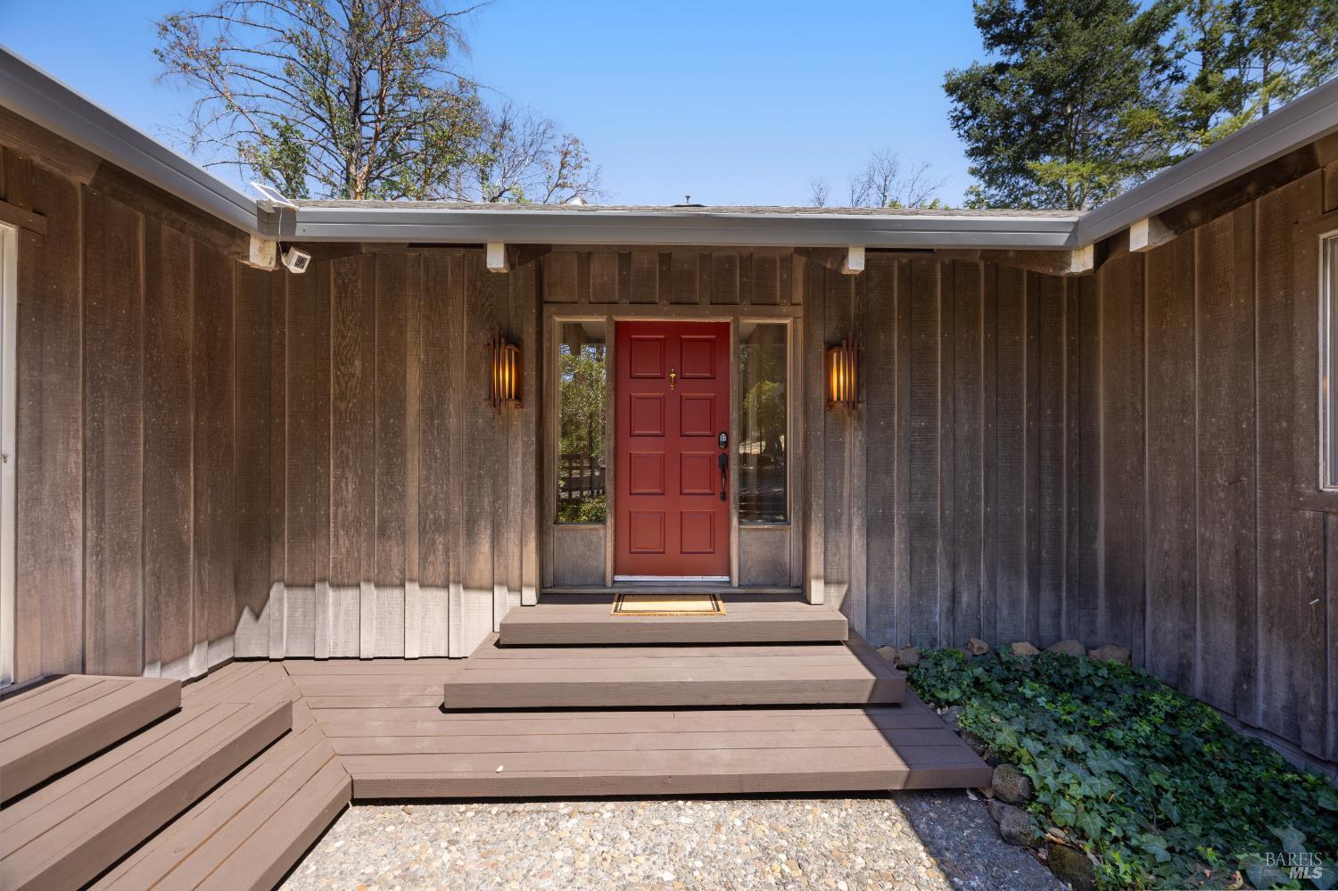 St. Helena, California, 94574, United States, 2 Bedrooms Bedrooms, ,2 BathroomsBathrooms,Residential,For Sale,1975213