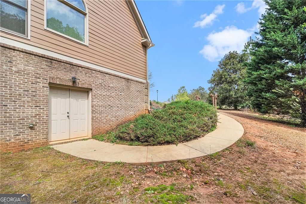 Douglasville, Georgia, 30135, United States, 5 Bedrooms Bedrooms, ,4 BathroomsBathrooms,Residential,For Sale,1886853